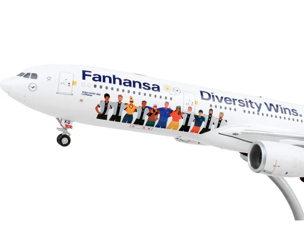 Airbus A330 300 Commercial Aircraft Lufthansa Diversity Wins White with Blue Tail Gemini 200 Series 1/200 Diecast Model Airplane GeminiJets G2DLH1221
