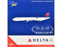 Airbus A330-200 Commercial Aircraft "Delta Air Lines" (N852NW) White with Red and Blue Tail 1/400 Diecast Model Airplane by GeminiJets