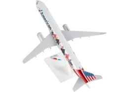 Airbus A321 Commercial Aircraft "American Airlines - Stand Up To Cancer" (N162AA) Gray with Graphics (Snap-Fit) 1/150 Plastic Model by Skymarks