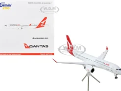 Airbus A220-300 Commercial Aircraft "QantasLink - Qantas Airways" (VH-4XB) White with Red Tail "Gemini 200" Series 1/200 Diecast Model Airplane by GeminiJets
