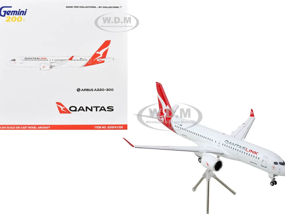 Airbus A220-300 Commercial Aircraft "QantasLink - Qantas Airways" (VH-4XB) White with Red Tail "Gemini 200" Series 1/200 Diecast Model Airplane by GeminiJets
