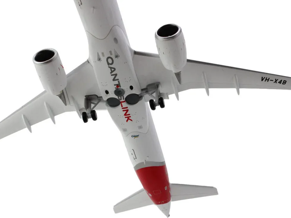 Airbus A220-300 Commercial Aircraft "QantasLink - Qantas Airways" (VH-4XB) White with Red Tail "Gemini 200" Series 1/200 Diecast Model Airplane by GeminiJets