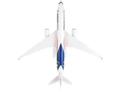 Airbus A350-900 Commercial Aircraft "Malaysia Airlines" (9M-MAC) White with Flag Graphics (Snap-Fit) 1/200 Plastic Model by Skymarks