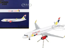 Airbus A320 Commercial Aircraft Viva Air White with Tail Graphics Gemini 200 Series 1/200 Diecast Model Airplane GeminiJets G2VVC822