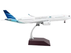 Airbus A330 900 Commercial Aircraft Garuda Indonesia White with Blue Tail Gemini 200 Series 1/200 Diecast Model Airplane GeminiJets G2GIA969