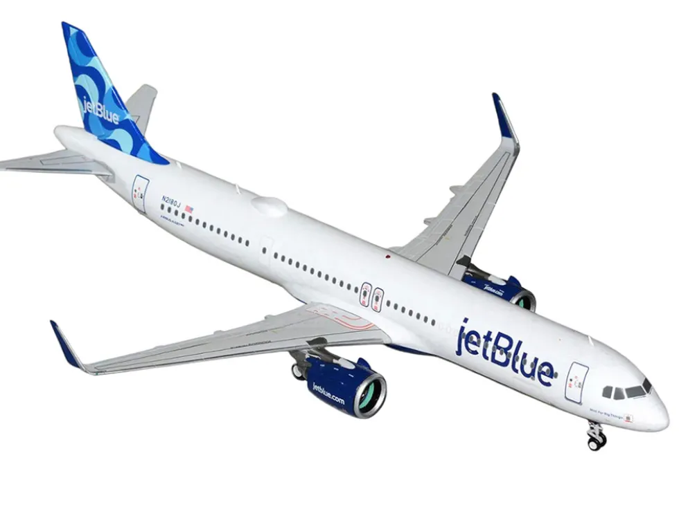Airbus A321neo Commercial Aircraft "JetBlue Airways" (N2180J) White with Blue Tail "Gemini 200" Series 1/200 Diecast Model Airplane by GeminiJets