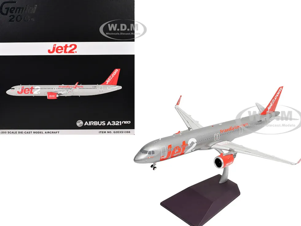 Airbus A321neo Commercial Aircraft "Jet2" (G-SUNO) Silver with Red Tail "Gemini 200" Series 1/200 Diecast Model Airplane by GeminiJets