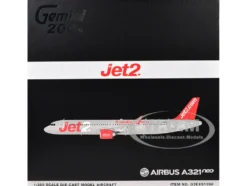 Airbus A321neo Commercial Aircraft "Jet2" (G-SUNO) Silver with Red Tail "Gemini 200" Series 1/200 Diecast Model Airplane by GeminiJets