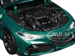 Alfa Romeo Giulia GTA Green Metallic with Carbon Top 1/18 Diecast Model Car by Bburago