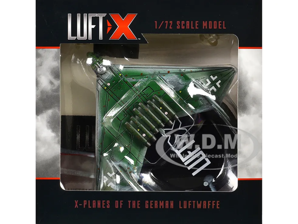 Arado E.555 Bomber Aircraft "Project Version" German Luftwaffe 1/144 Model by Luft-X