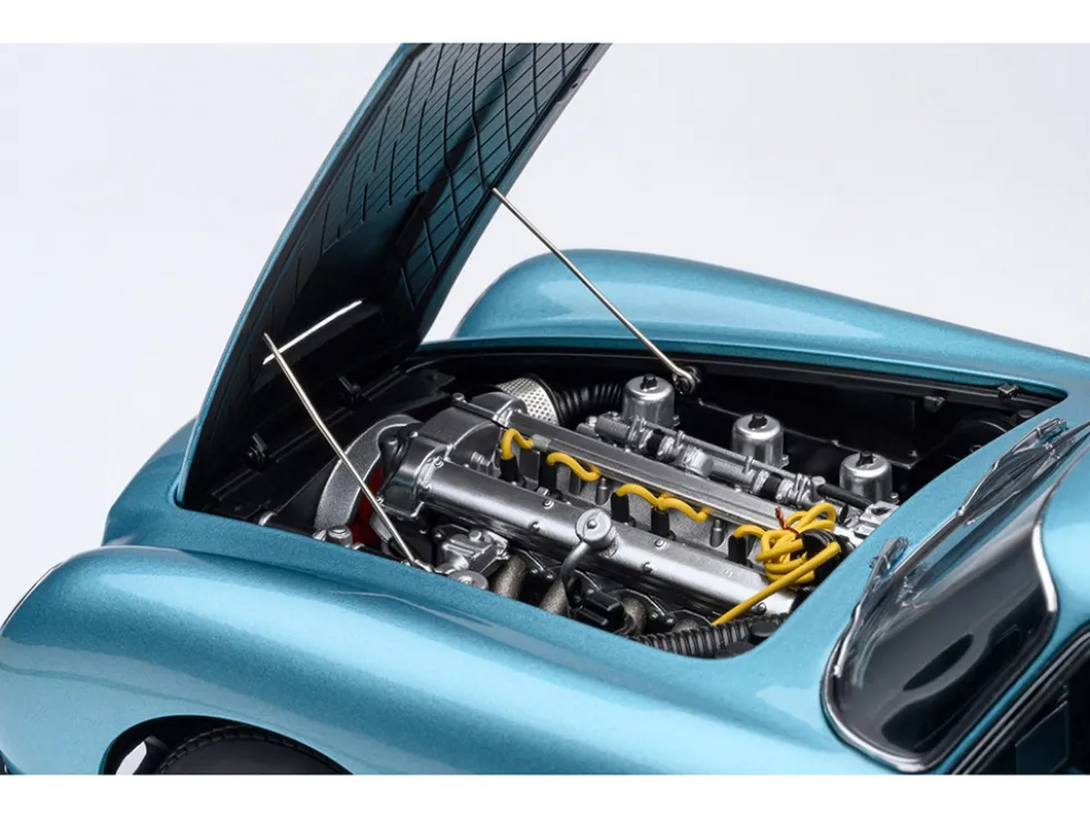 Aston Martin DB5 RHD (Right Hand Drive) Caribbean Pearl Blue Metallic 1/18 Model Car by Autoart