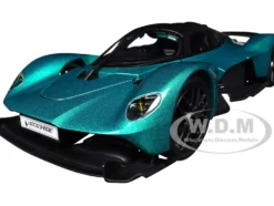 Aston Martin Valkyrie Green Metallic with Matt Black Top "Special Edition" Series 1/18 Diecast Model Car by Maisto