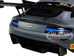 Aston Martin Vantage V12 GT3 #62A J. Dennis M. Vaxiviere M. Kirchhoefer Team R-Motorsport Bathurst 12H 2019 1/18 Model Car Autoart 81906