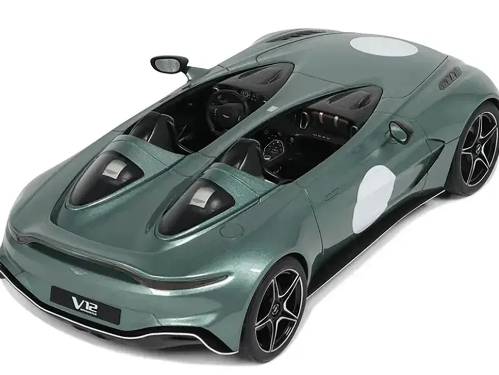 Aston Martin V12 Speedster Green Metallic 1/18 Model Car by GT Spirit