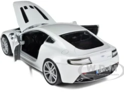 Aston Martin V12 Vantage Pearl White 1/24 Diecast Car Model Motormax 73357