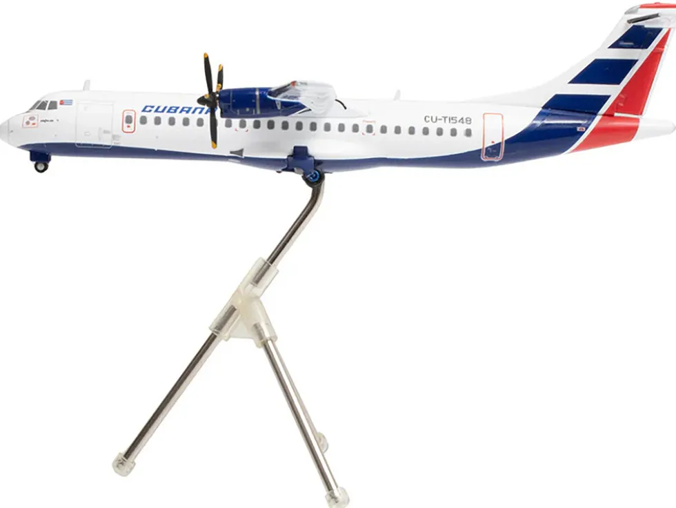 ATR 72-200 Commercial Aircraft "Cubana de Aviacion" (CU-T1548) White with Red and Blue Tail "Gemini 200" Series 1/200 Diecast Model Airplane by GeminiJets