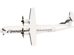 ATR 72-500 Commercial Aircraft "FinnAir" (OH-ATI) White 1/200 Diecast Model Airplane by Herpa
