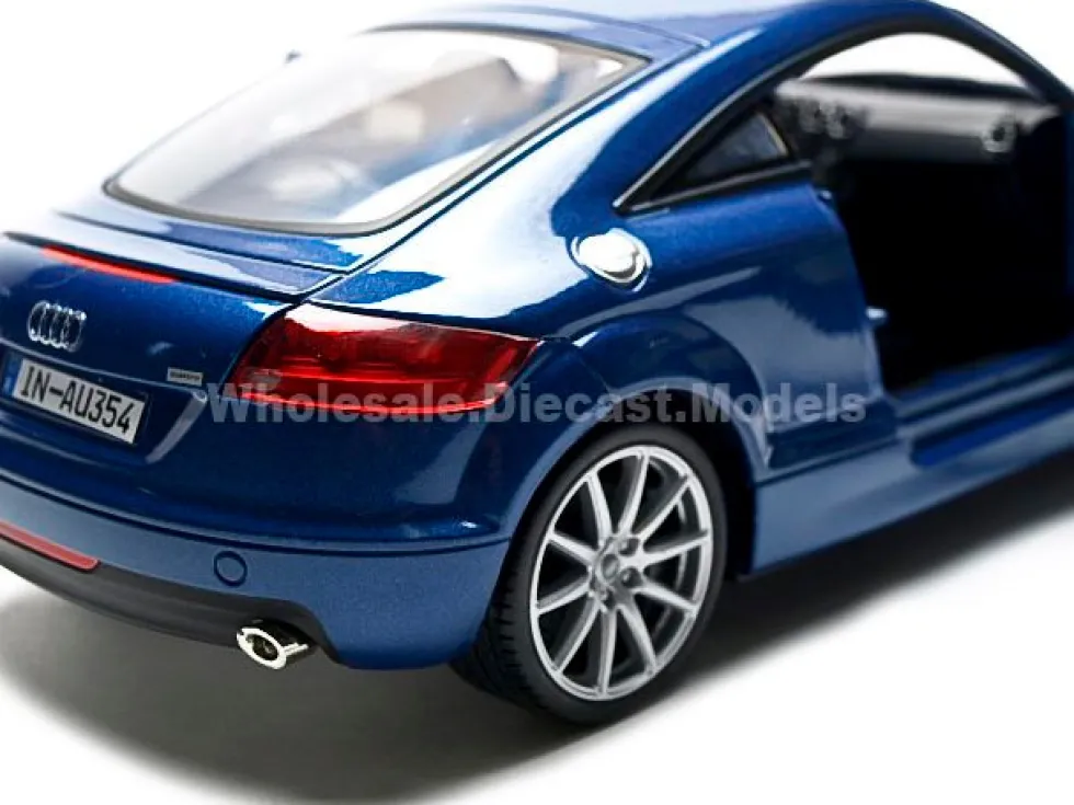 2007 Audi TT Blue 1/18 Diecast Car Model Motormax 73177