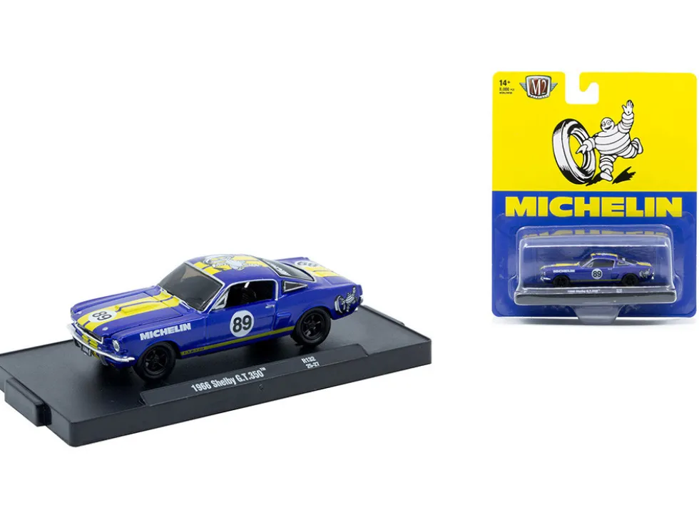 Auto-Drivers Set of 4 pieces in Blister Packs Release 132 Limited Edition to 8000 pieces Worldwide 1/64 Diecast Model Cars by M2 Machines