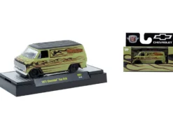 Auto Meets Set of 6 Cars IN DISPLAY CASES Release 91 Limited Edition 1/64 Diecast Model Cars by M2 Machines