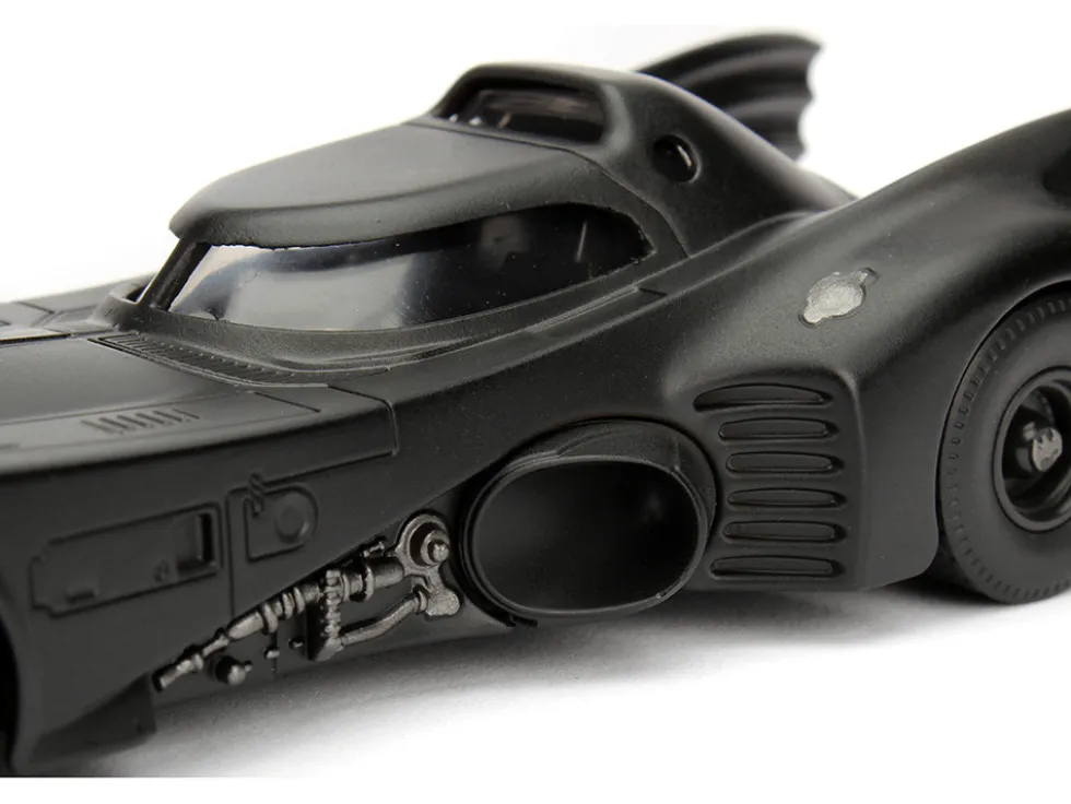 1989 Batman Batmobile 1/32 Diecast Model Car Jada 98226