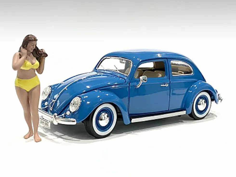 Beach Girl Amy Figurine for 1/24 Scale Models American Diorama 76416