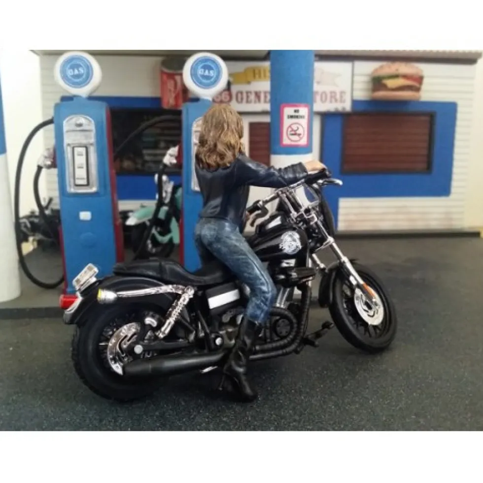 Biker Angel Figure For 1:18 Scale Models American Diorama 23868