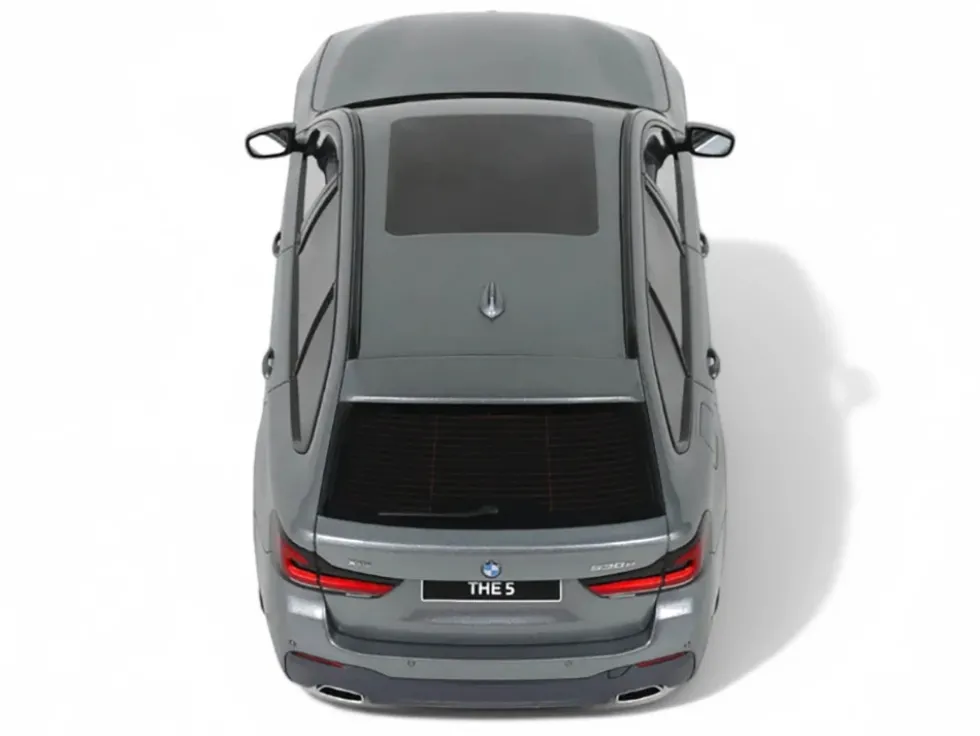 2023 BMW 530E XDrive M Silver Metallic 1/18 Model Car by GT Spirit