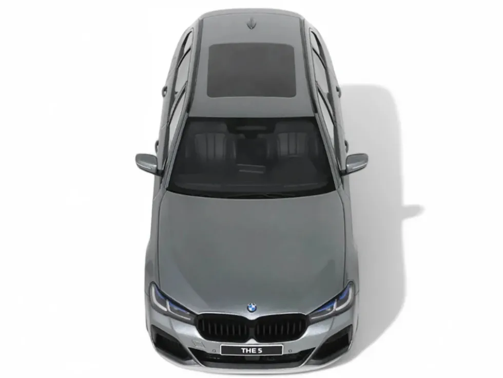 2023 BMW 530E XDrive M Silver Metallic 1/18 Model Car by GT Spirit
