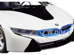 2018 BMW i8 Coupe Metallic White Black Top 1/24 Diecast Model Car Motormax 79359