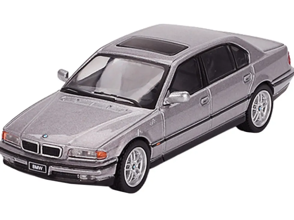 BMW 750IL Aspen Silver Metallic with Sun Roof Limited Edition 1/64 Diecast Model Car by Mini GT
