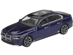 BMW i7 xDrive60 Tanzanite Blue Metallic with Sun Roof Limited Edition 1/64 Diecast Model Car by Mini GT
