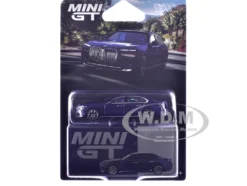 BMW i7 xDrive60 Tanzanite Blue Metallic with Sun Roof Limited Edition 1/64 Diecast Model Car by Mini GT