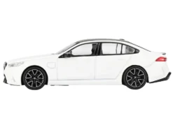 BMW M5 Alpine White with Carbon Top Limited Edition 1/64 Diecast Model Car by Mini GT