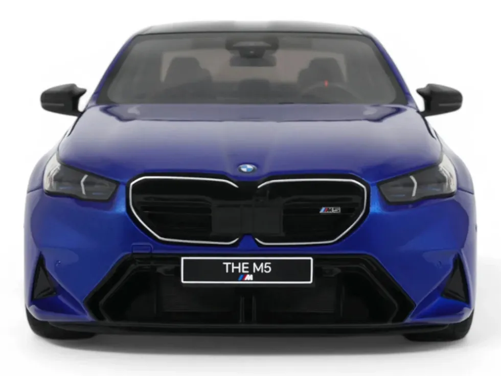 2024 BMW M5 (G90) Marina Bay Blue Metallic with Black Top 1/18 Model Car by GT Spirit