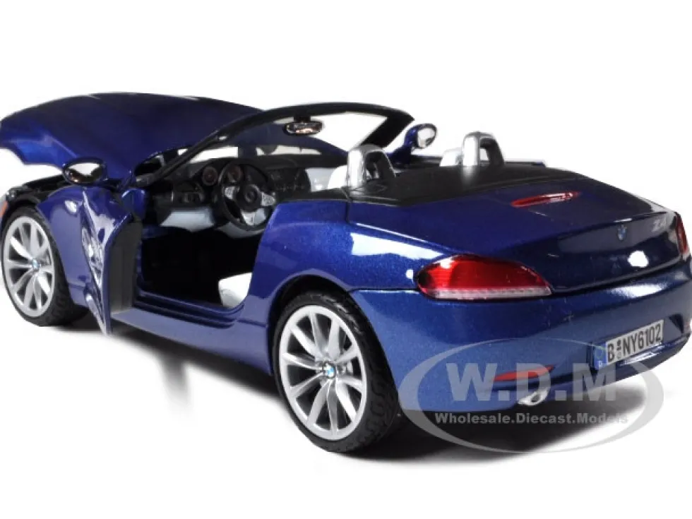 2010 BMW Z4 Convertible Blue 1/24 Diecast Model Car Motormax 73349