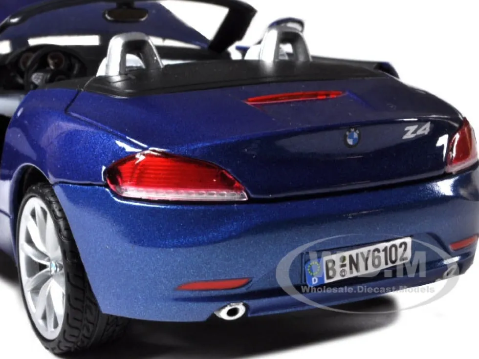 2010 BMW Z4 Convertible Blue 1/24 Diecast Model Car Motormax 73349