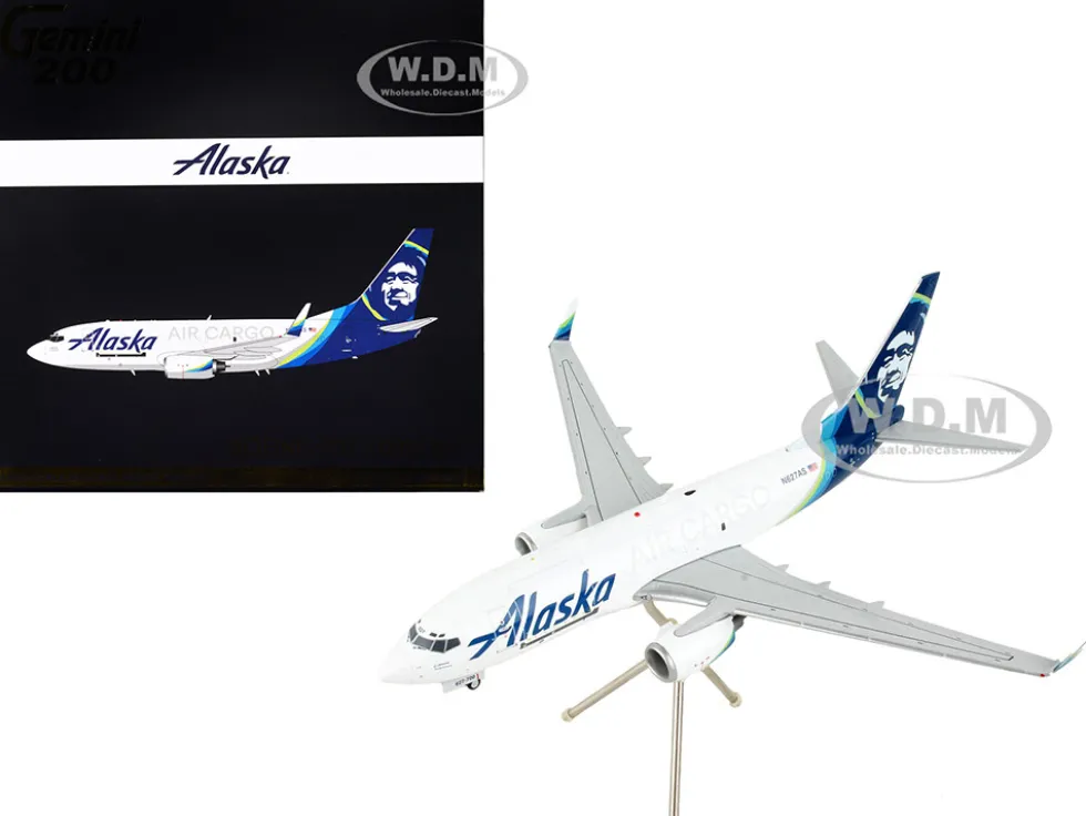Boeing 737 700BDSF Commercial Aircraft Alaska Air Cargo White with Blue Tail Gemini 200 Series 1/200 Diecast Model Airplane GeminiJets G2ASA1019
