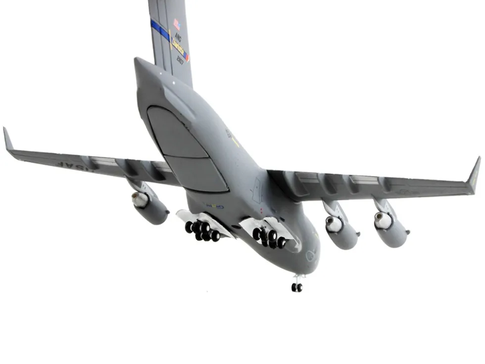 Boeing C 17 Globemaster III Transport Aircraft Charlotte Air National Guard United States Air Force Gray Gemini Macs Series 1/400 Diecast Model Airplane GeminiJets GM137
