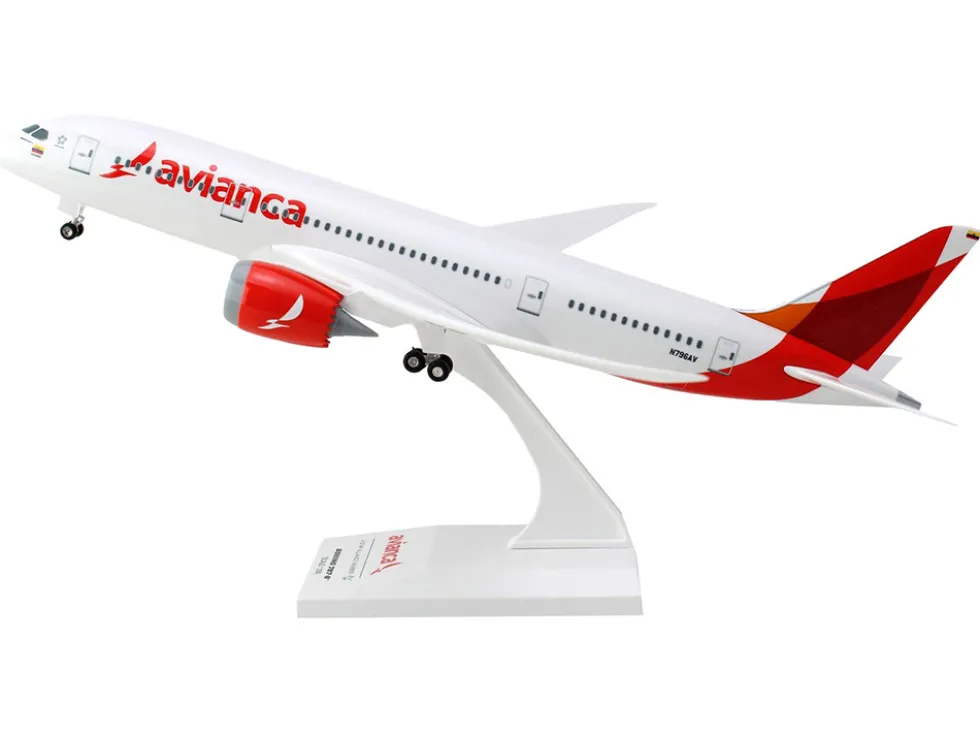 Boeing 787-8 Commercial Aircraft "Avianca" (N796AV) White with Red Tail (Snap-Fit) 1/200 Plastic Model by Skymarks