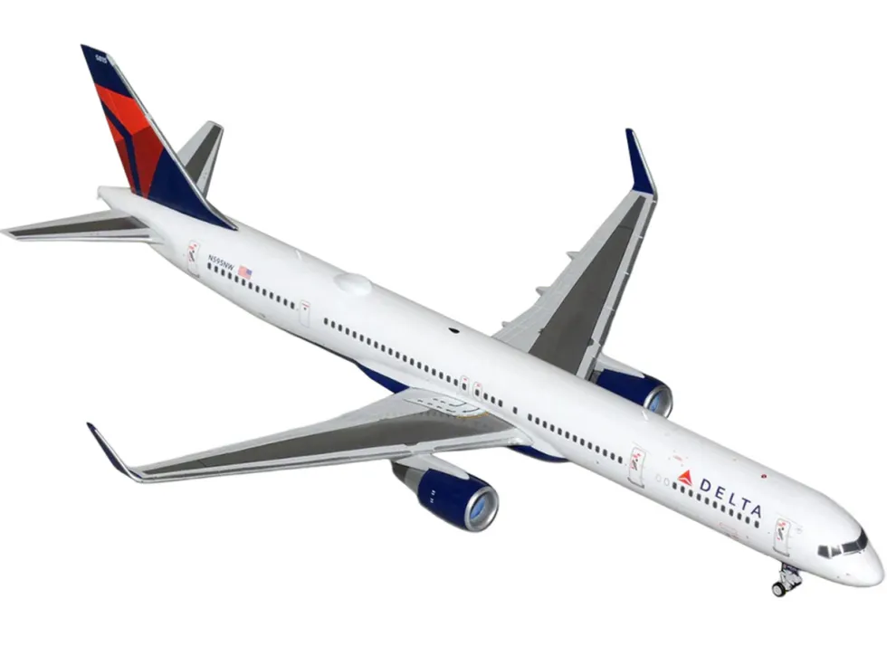 Boeing 757-300 Commercial Aircraft "Delta Air Lines" (N595NW) White with Blue and Red Tail "Gemini 200" Series 1/200 Diecast Model Airplane by GeminiJets