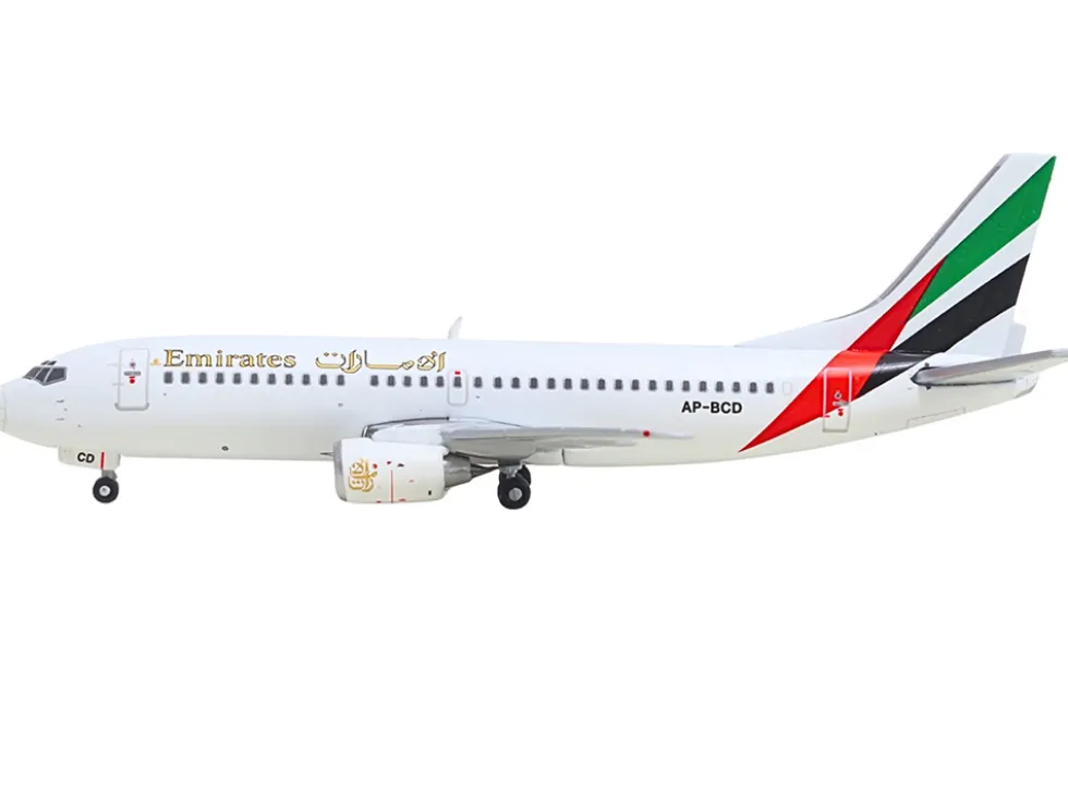 Boeing 737-300 Commercial Aircraft "Emirates Airlines" (AP-BCD) White with Striped Tail 1/400 Diecast Model Airplane by GeminiJets