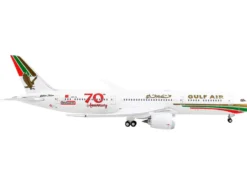 Boeing 787 9 Commercial Aircraft Gulf Air 70th Anniversary White with Graphics 1/400 Diecast Model Airplane GeminiJets GJ1909