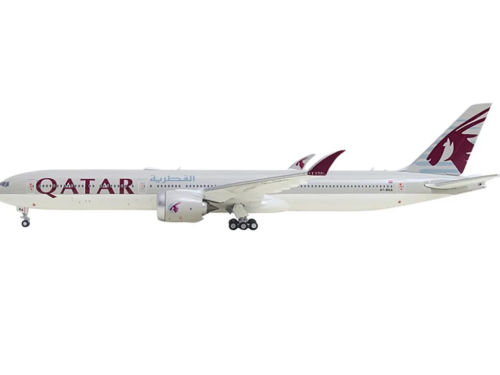 Boeing 777-9 Commercial Aircraft "Qatar Airways" (A7-BKA) Gray with Dark Red Tail Graphics 1/400 Diecast Model Airplane by GeminiJets
