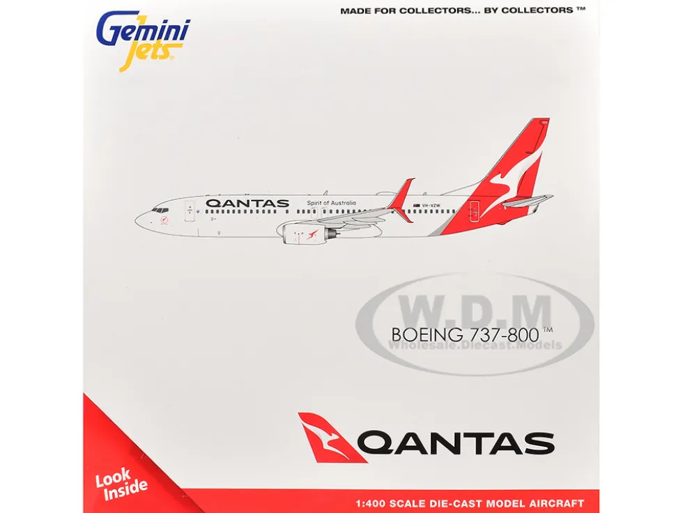 Boeing 737-800 Commercial Aircraft "Qantas Airways" (VH-VZW) White with Red Tail 1/400 Diecast Model Airplane by GeminiJets