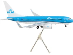 Boeing 737 700 Commercial Aircraft with Flaps Down KLM Royal Dutch Airlines Blue with White Tail Gemini 200 Series 1/200 Diecast Model Airplane GeminiJets G2KLM986F