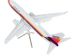 Boeing 737 800 Commercial Aircraft with Flaps Down American Airlines AirCal Gray with Stripes Gemini 200 Series 1/200 Diecast Model Airplane GeminiJets G2AAL474F