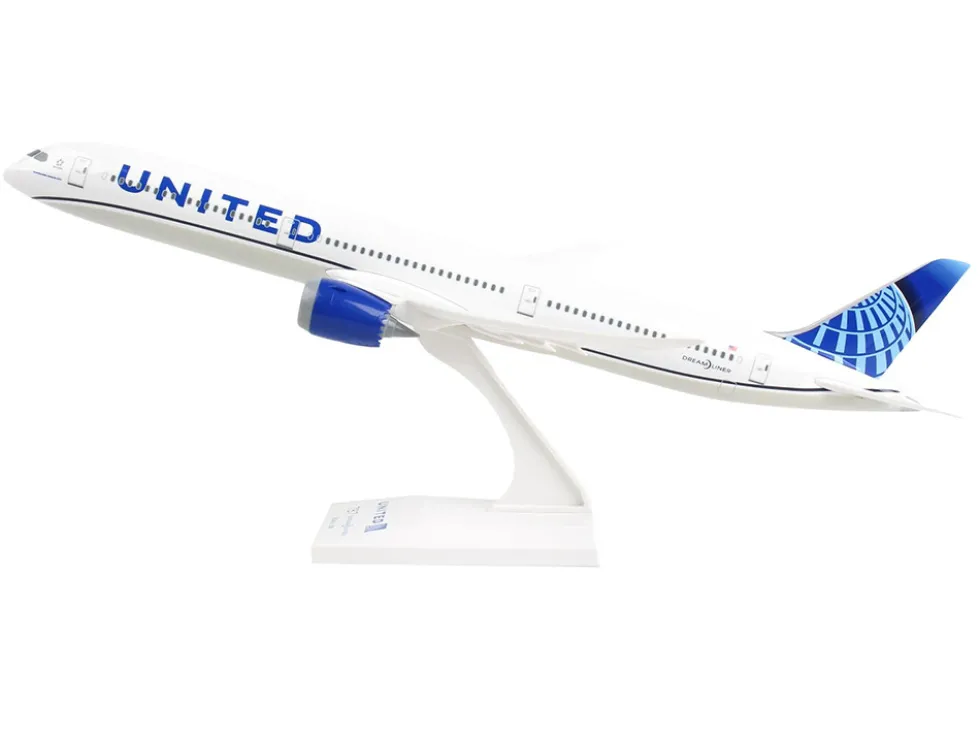Boeing 787-10 Dreamliner Commercial Aircraft "United Airlines" (N12010) White with Blue Tail (Snap-Fit) 1/200 Plastic Model by Skymarks