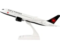 Boeing 787-8 Dreamliner Commercial Aircraft "Air Canada" (C-GHPQ) White with Black Tail (Snap-Fit) 1/200 Plastic Model by Skymarks