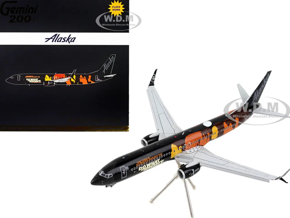 Boeing 737 900ER Commercial Aircraft with Flaps Down Alaska Airlines Our Commitment Black with Graphics Gemini 200 Series 1/200 Diecast Model Airplane GeminiJets G2ASA1016F